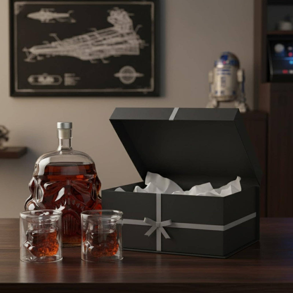 Stormtrooper Bottle Decanter,  Star Wars Storm Trooper Set