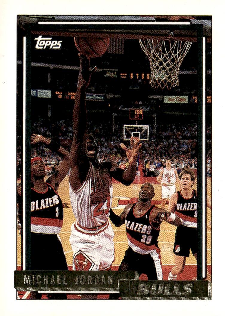 1992-93 Topps #141 Michael Jordan Gold
