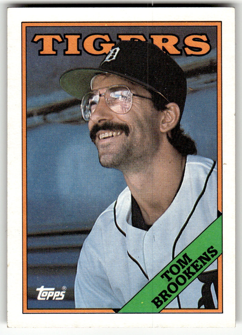 Topps #474 Tom Brookens Tigers Near Mint or Better A1-6
