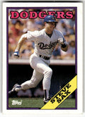 Topps #305 Steve Sax Dodgers Near Mint or Better A1-6